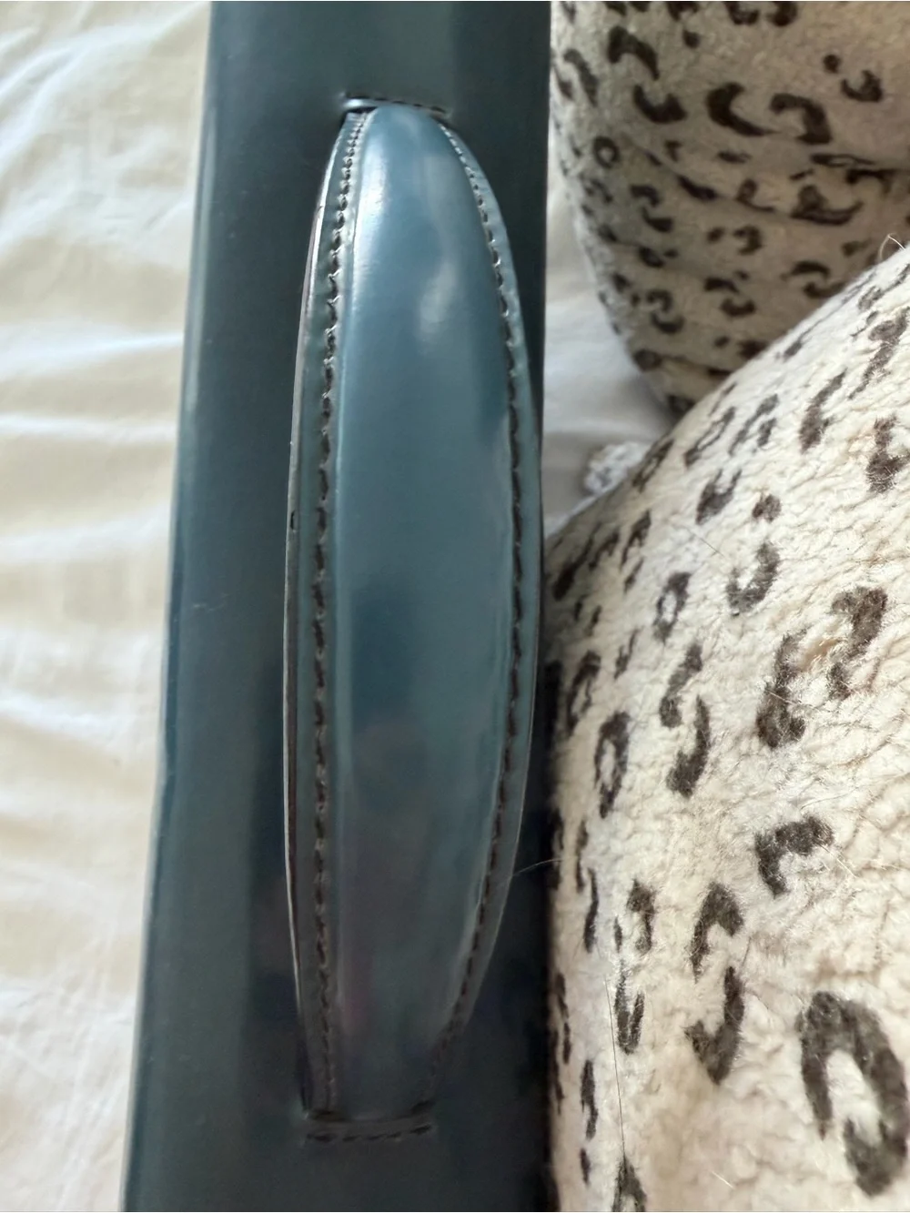 TOD'S Unisex Blue Leather Briefcase (Authentic)